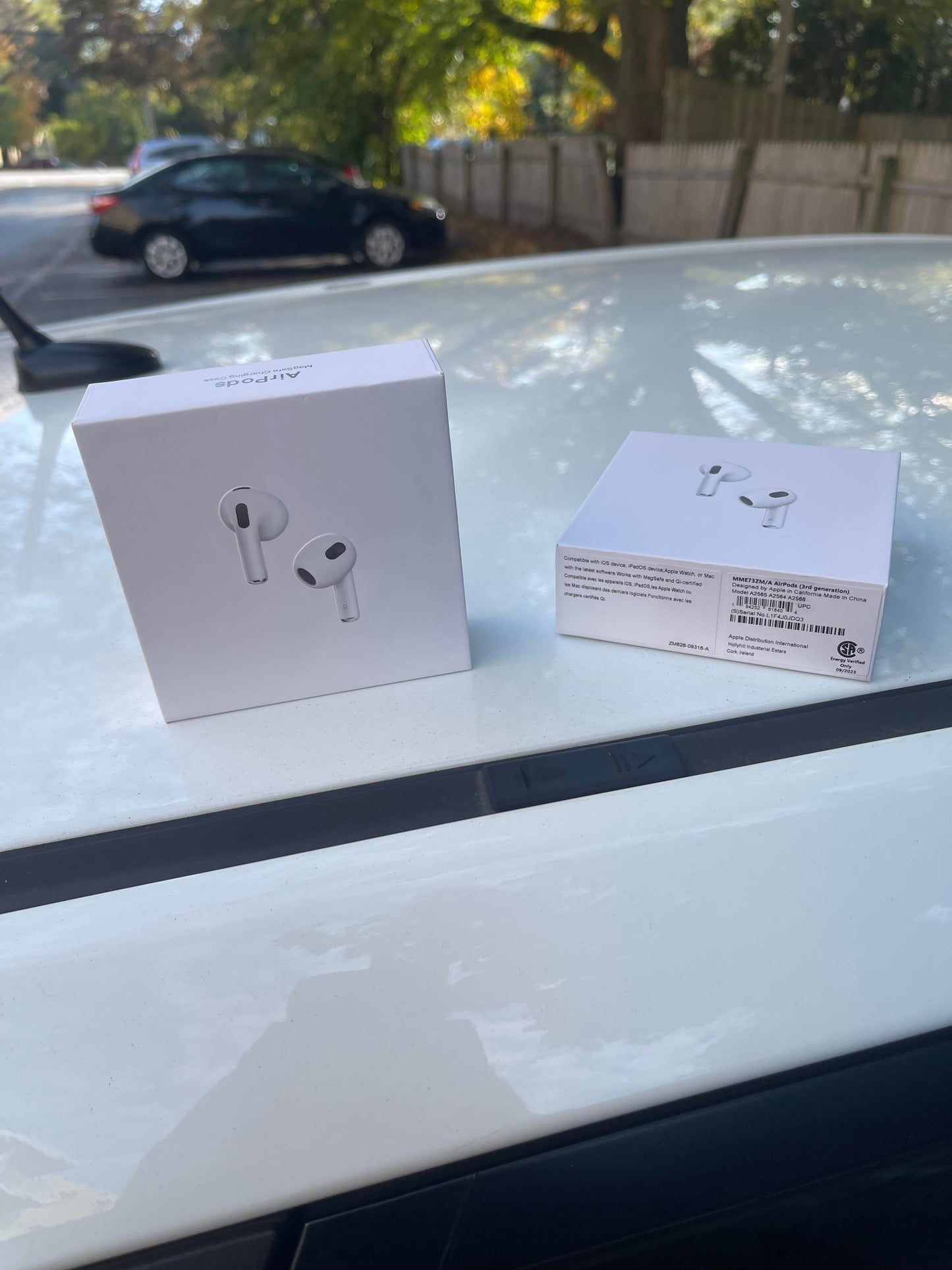 apple airpods 2nd gen pro [refurbished]